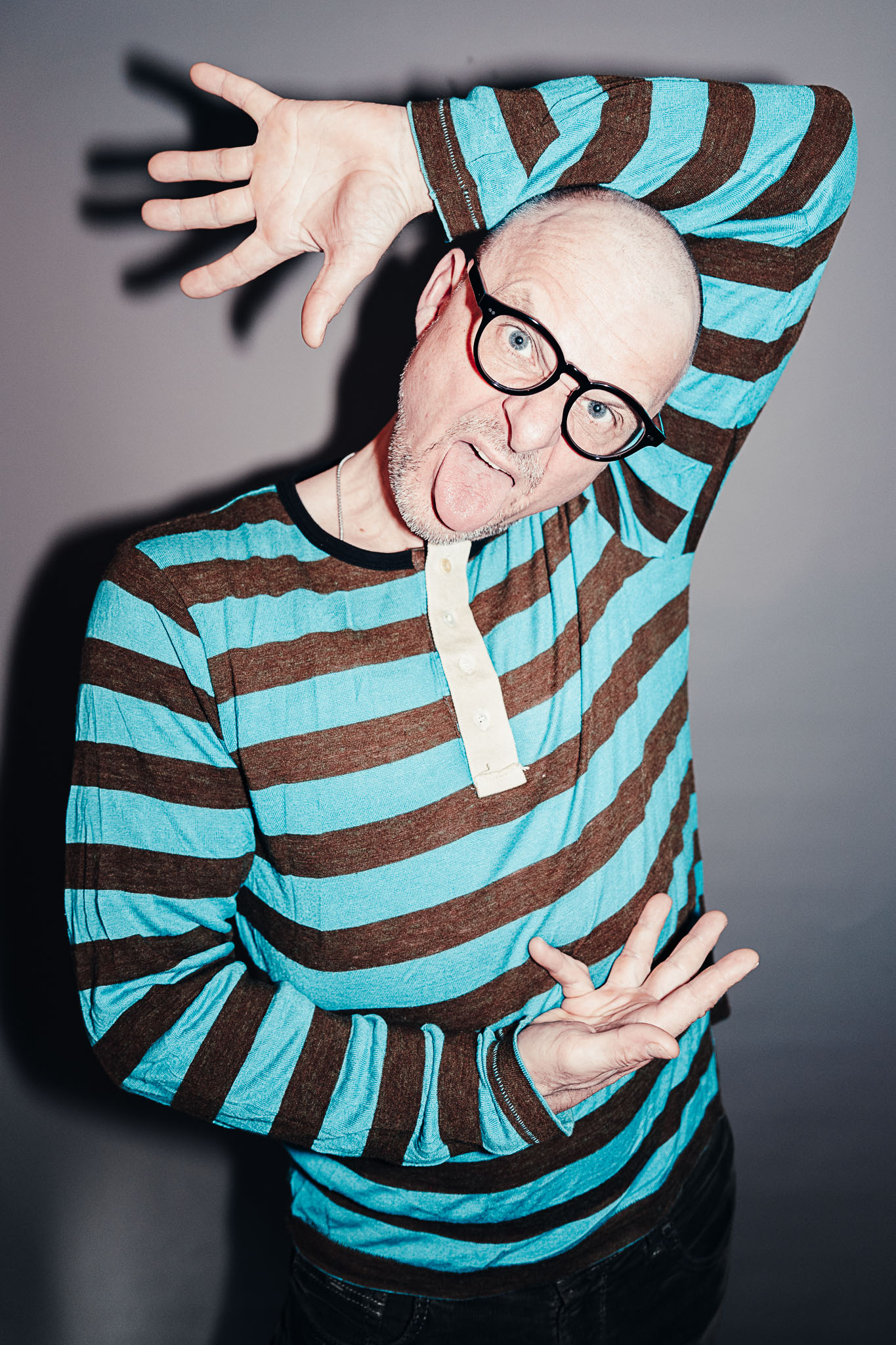 self portrait taken with my wonderful new camera. it´s 2026 and i´m in a crazy mood. f2.8 28mm &diams; 1/125s ISO 800 flash +/-0 ev